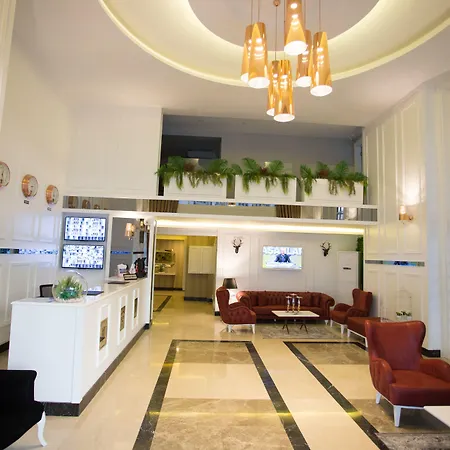 Hotel Aroyal